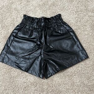 Ramisu Leather Shorts Size M
